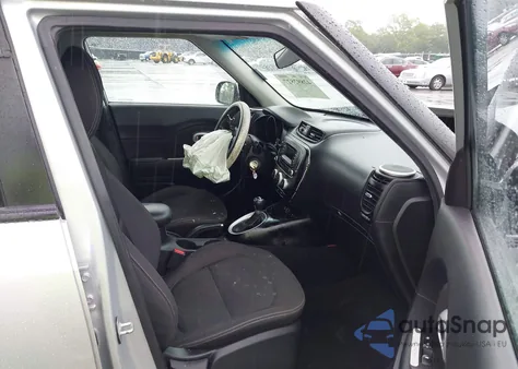 2016 Kia Soul z USA, uszkodzony, nr VIN KNDJN2A23G7843628